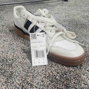 Adidas Forum Low White and Black Sneakers